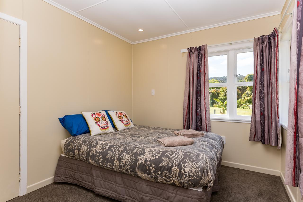 Waitangi Beach Bach 30B Dış mekan fotoğraf