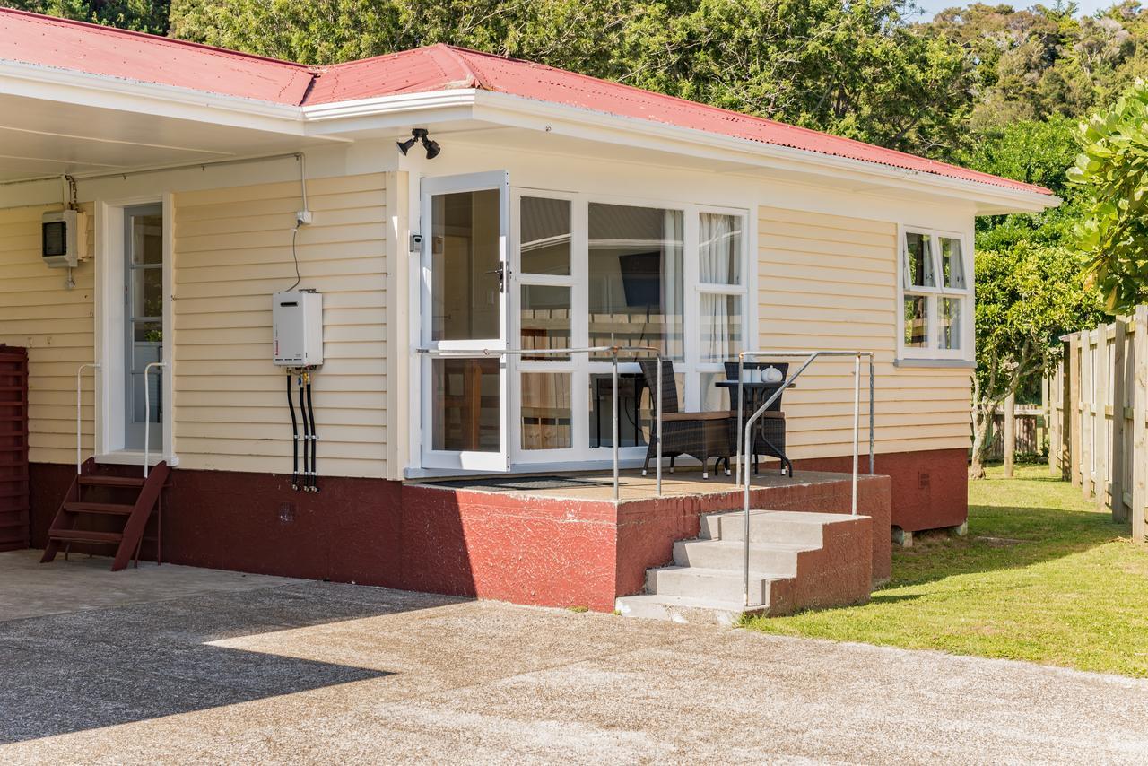 Waitangi Beach Bach 30B Dış mekan fotoğraf