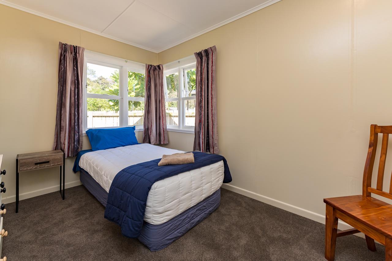 Waitangi Beach Bach 30B Dış mekan fotoğraf