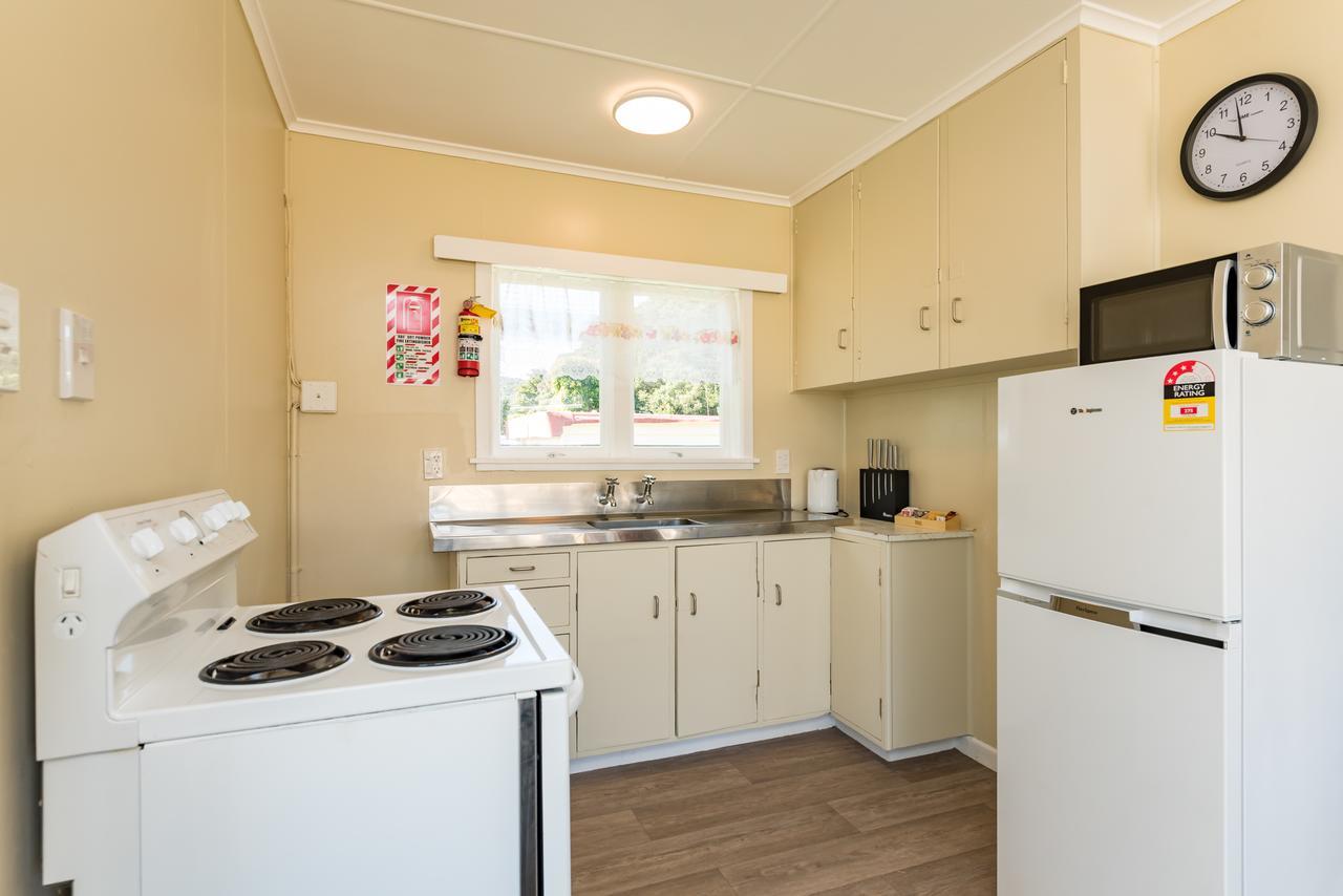 Waitangi Beach Bach 30B Dış mekan fotoğraf